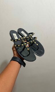 (Category: ) located in . Submitted by mannylagada880 (Listing ID 1441473892, Image 1). Description: .