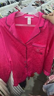 (Category: ) located in . Submitted by wear.lyunji (Listing ID 1441396319, Image 1). Description: .