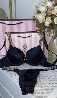 (Category: ) located in . Submitted by juliascloset. (Listing ID 1441502850, Image 1). Description: .