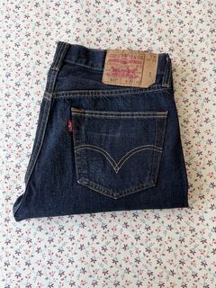 (Category: ) located in . Submitted by highestlevelbrandedvintage (Listing ID 1441480579, Image 1). Description: .