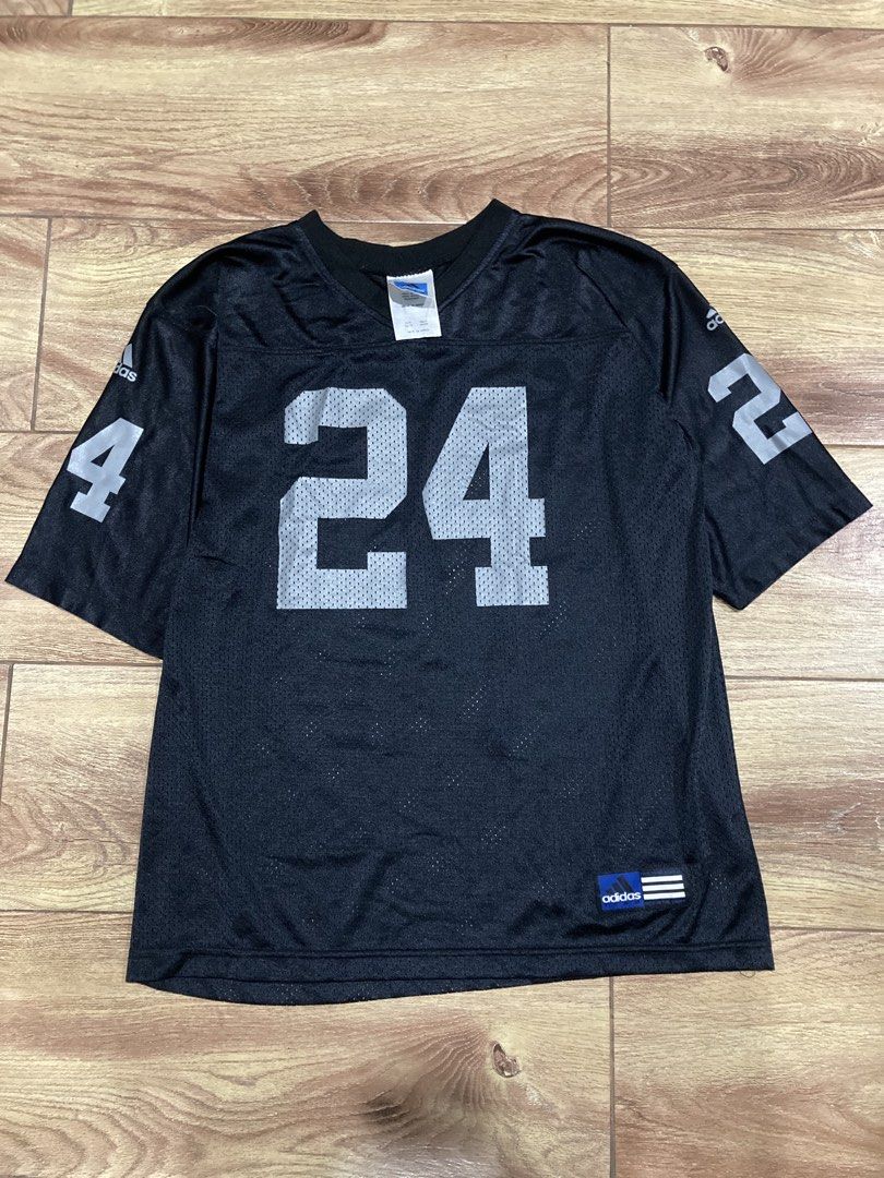 Vintage Oakland Raiders Jersey (Category: Tshirts & Polo Shirts ) located in Manila. Submitted by jamesdigueno (Listing ID 1441499010, Image 1). Description: vintage oakland raiders jersey 19x26 no issue.