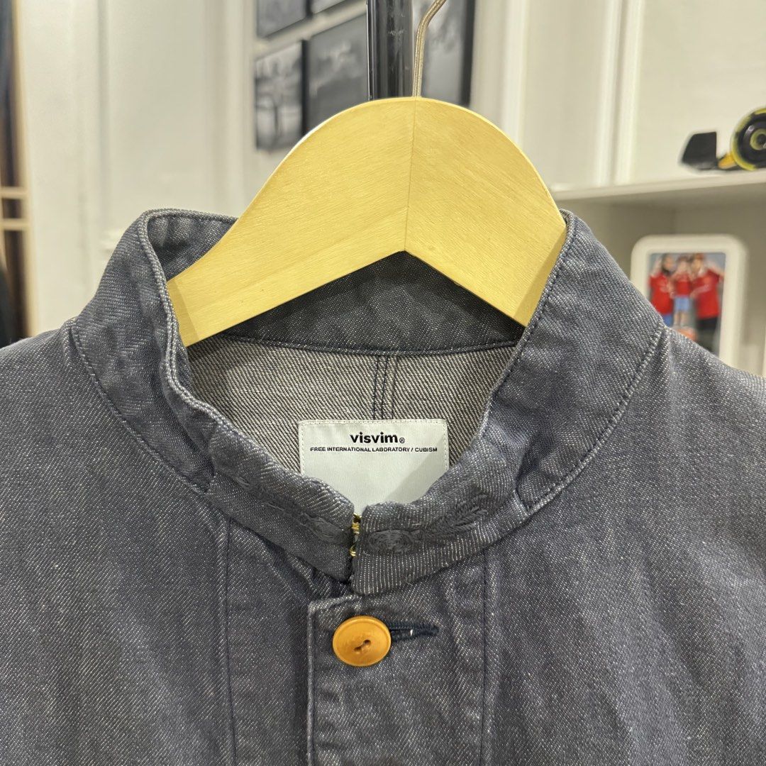 VISVIM JACKET (Category: Coats, Jackets and Outerwear) located in Johor Bahru. Submitted by wafiramanda (Listing ID 1441510242, Image 3). Description: Pit 21.5 Labuh 29 .
