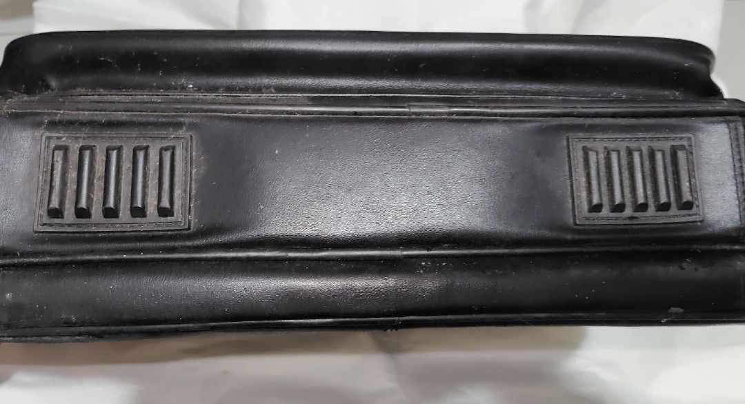 White Box Leather Briefcase/ Laptop Bag471036475391365124