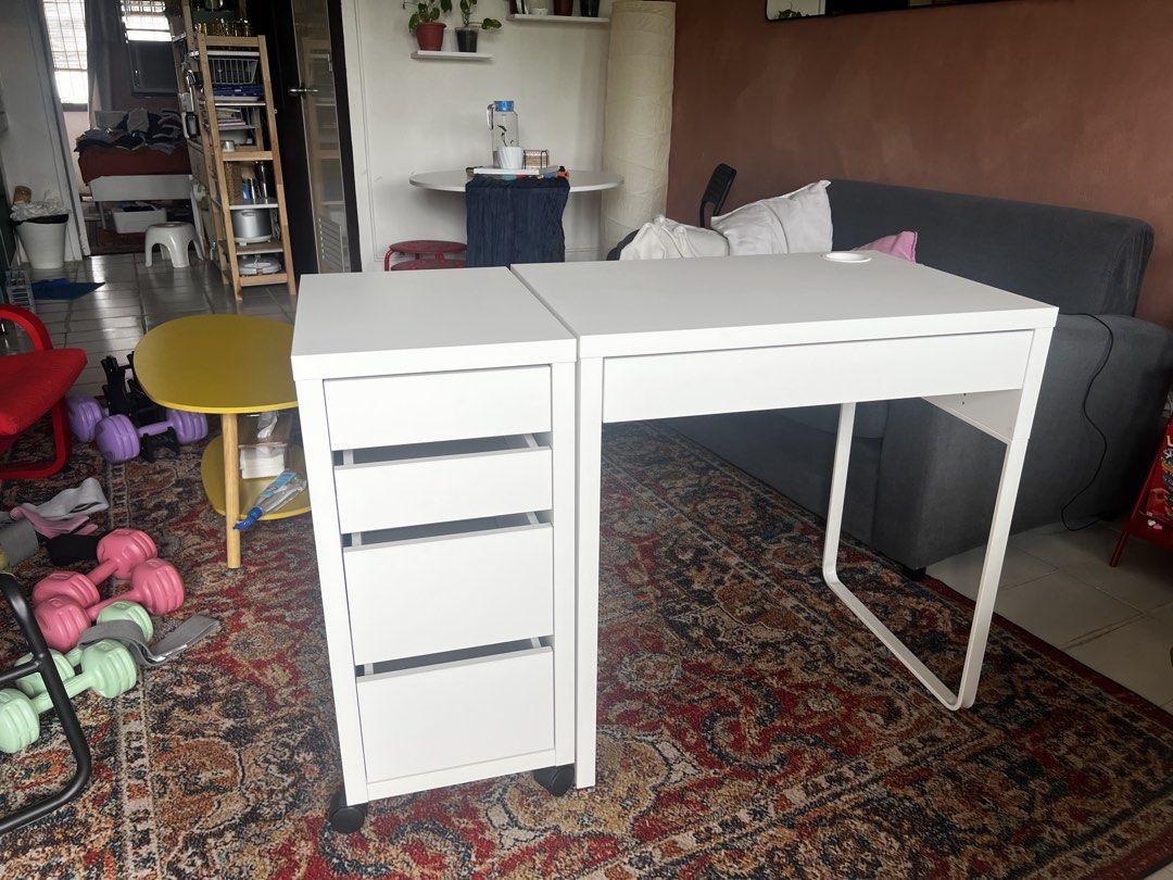 White IKEA Micke table and drawer set (Category: Shelves, Cabinets & Racks) located in Mandaluyong City. Submitted by ampyyyyb (Listing ID 1441440926, Image 1). Description: Micke Table and Drawer set. Only bought last December, will give the receipt along with the furniture so you can still have the option to return it and have the money for yourself if you change your mind. This is good as new, no damage or signs of use. I’ve disinfected and cl