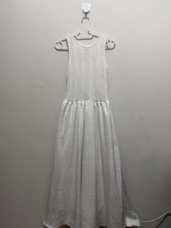 (Category: ) located in . Submitted by petiteprelovecloset (Listing ID 1441541995, Image 1). Description: .