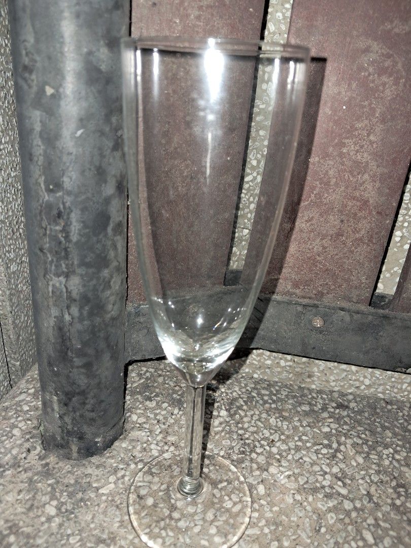 wine Glasses 🍷471355243889305607