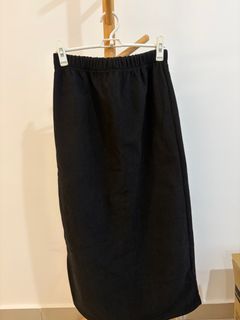 (Category: ) located in . Submitted by new_used_clothes (Listing ID 1441482068, Image 1). Description: .