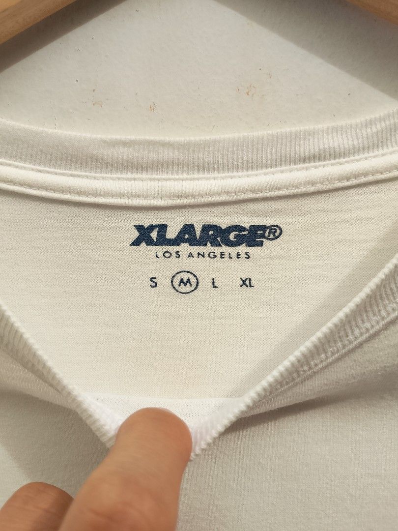 Xlarge LS (Category: Tshirts & Polo Shirts ) located in Manila. Submitted by stealo (Listing ID 1441464583, Image 3). Description: Xlarge LS Medium (19.5/29.5) Very good 350 J&T Gcash Olongapo City.