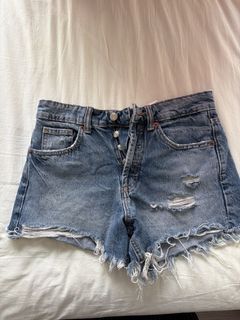 (Category: ) located in . Submitted by randomgaragesale9 (Listing ID 1441492482, Image 1). Description: .