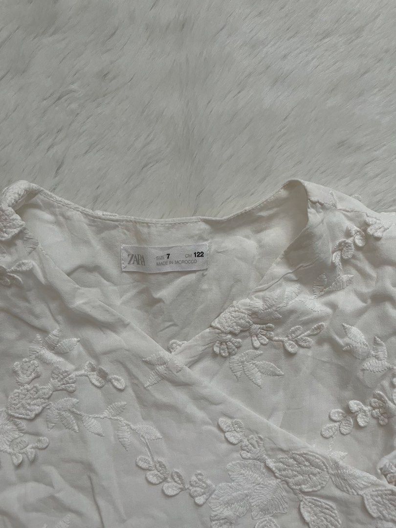 Zara Kids Dress (Category: Babies & Kids Fashion) located in Daet. Submitted by ayveeaa (Listing ID 1441444295, Image 2). Description: No issue 7T on tag .