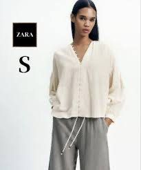 Zara rustic oversize buttondonw (Category: Longsleeves) located in Cordova. Submitted by thedecluterrer (Listing ID 1441447200, Image 1). Description: .
