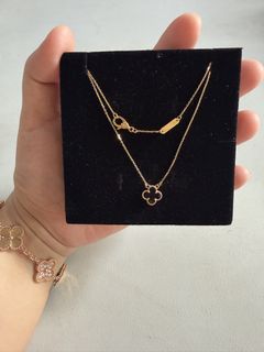 (Category: ) located in . Submitted by abbyutifulcloset (Listing ID 1444964482, Image 1). Description: .