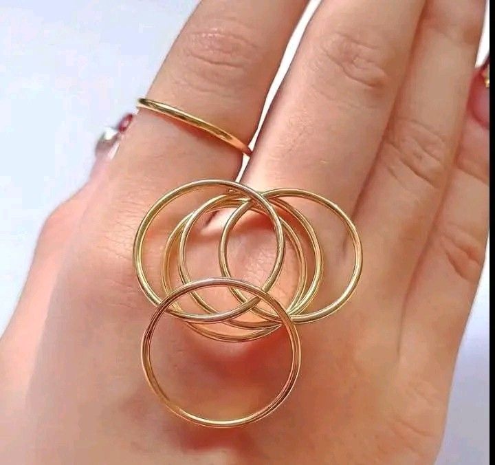 18K Saudi Gold Plain Minimalist Solid Ring (Category: Rings) located in Caloocan City. Submitted by cheskhaionlinestore2.0 (Listing ID 1444989193, Image 2). Description: Kung limited ang budget pero gustong gusto makapag simula mag invest sa ginto, ito ang isa sa mga best recommendation namin, mura man pero maasahan sa quality at higit sa lahat nasasangla pa 🥰🔥. Madami ka din gawing style pwedeng pang stopper kung may maluwag kang ring, pwedeng