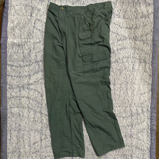 (Category: ) located in . Submitted by thriftcher (Listing ID 1445018335, Image 1). Description: .