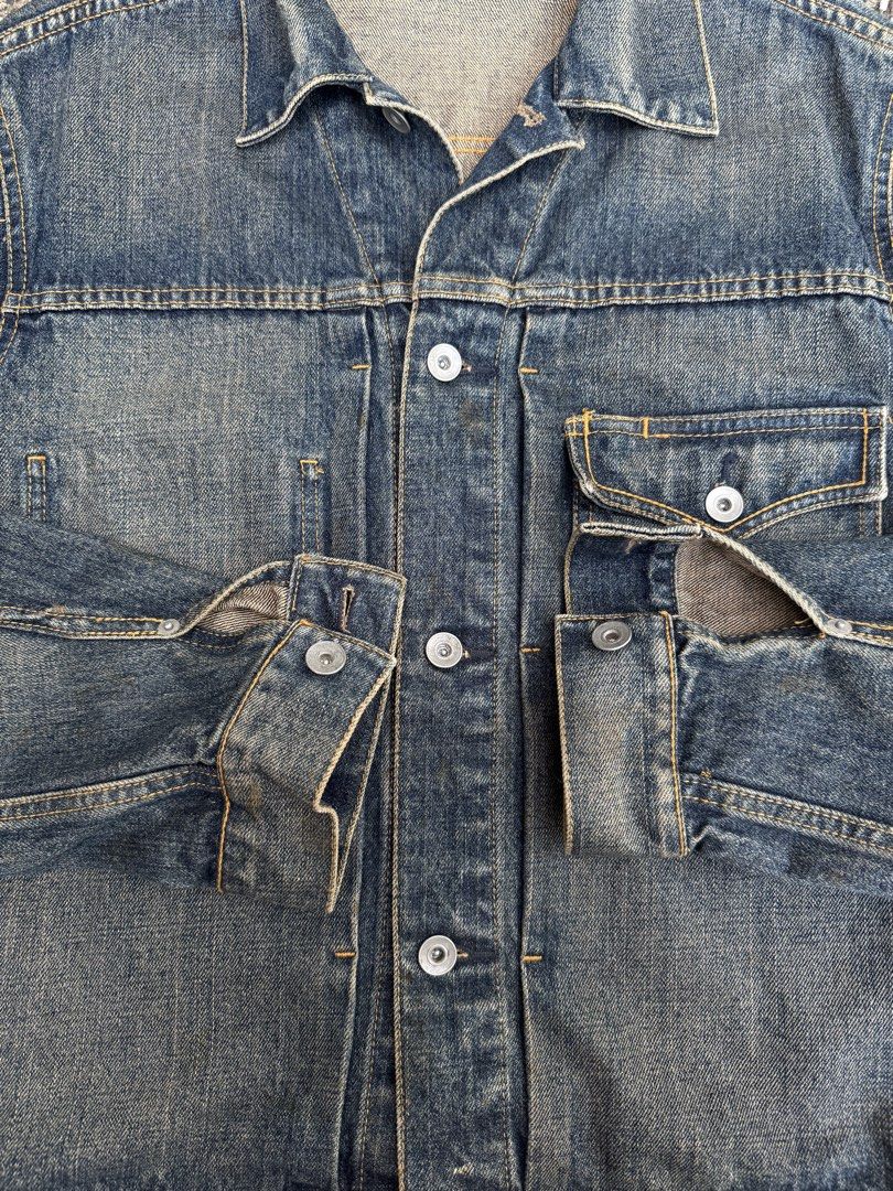 90's Uniqlo Denim Trucker Jacket (Category: Coats, Jackets and Outerwear) located in Quezon City. Submitted by though.bare (Listing ID 1444953246, Image 3). Description: Fits on M-L for Men In worn condition, no major flaws. Width : 22" Length : 25.5" Sleeve : 25" Shoulder : 18" No-when worns. Listings not marked sold/reserved are available. These are preloved/used items, manage expectations. Visit my profile for more! .