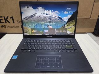 由 w0913921921 (刊登 ID 1445023074，圖片 1) 提交，位於 的 (類別：)，說明：。