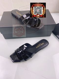 (Category: ) located in . Submitted by shoes.locker (Listing ID 1445028836, Image 1). Description: .