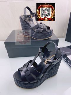 (Category: ) located in . Submitted by shoes.locker (Listing ID 1445029752, Image 1). Description: .