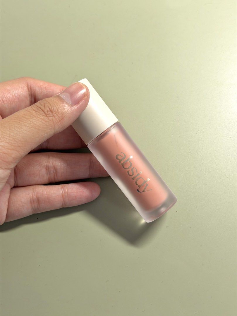 Absidy Peach Blossoms Soft Cheeks Serum Blush (NEVER USED) (Category: Makeup) located in Pasig City. Submitted by robinsroom (Listing ID 1444967109, Image 3). Description: LOC: Pasig 1601 (full address upon payment) MOP: GCash MOD: c/o buyer (NO MEETUP) - Absidy Peach Blossoms Soft Cheeks Whipped Serum Blush - Liquid to cream blush hybrid - Sets into a soft powder-matte finish - Provides a healthy-looking flush of color - Highly pigmented and lon