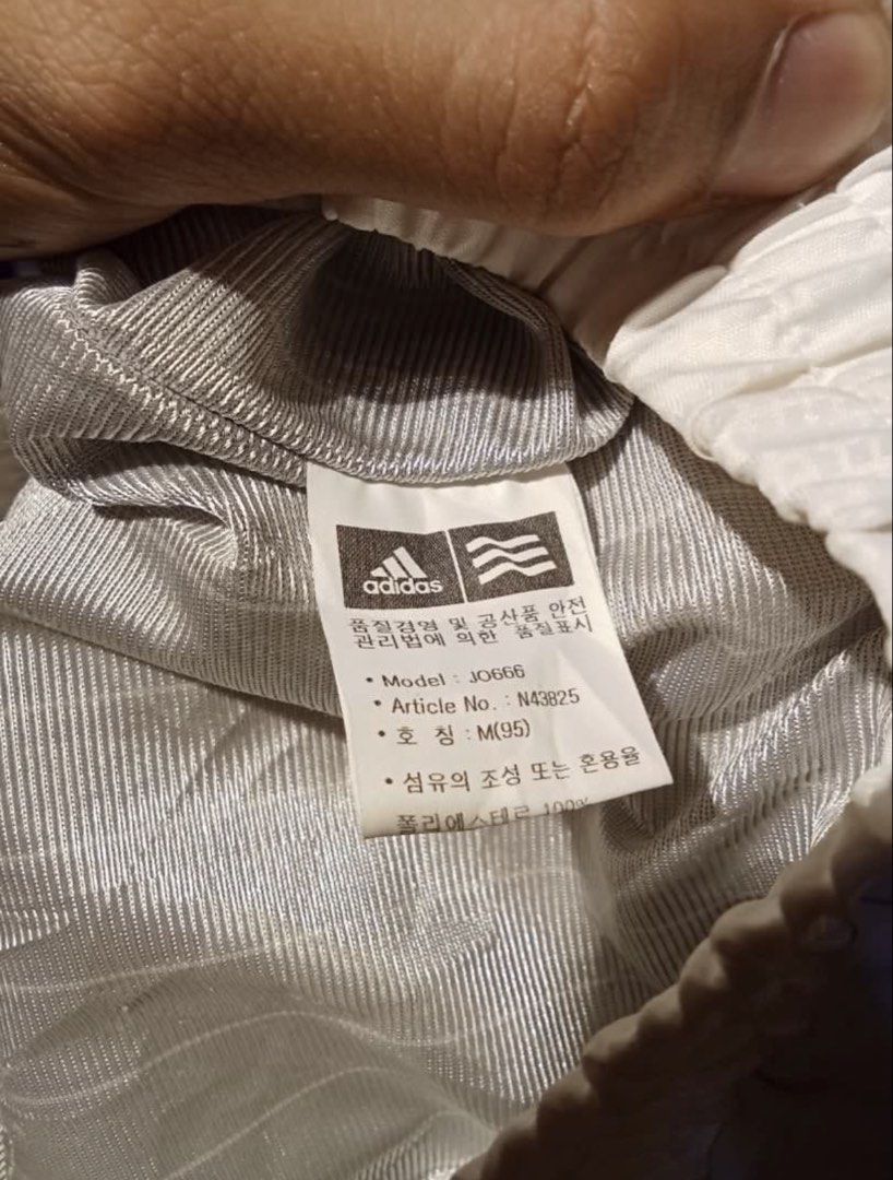 Adidas Jersey Shirt (White) (Category: Activewear) located in Pasig City. Submitted by jijithepusa (Listing ID 1444951502, Image 2). Description: Adidas Jersey Shirt (White) Length: 26 Width: 22.