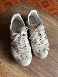 (Category: ) located in . Submitted by A7closet (Listing ID 1444902867, Image 1). Description: .