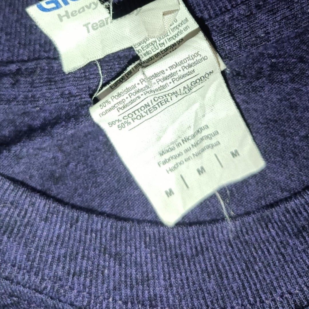 ALIEN Tee (Category: Tshirts & Polo Shirts) located in Taiping. Submitted by locaboss (Listing ID 1444931389, Image 3). Description: ALIEN Tee Color: Navy Material: 50/50 •50% Cotton/50% Polyester Type: Casual Graphic Tee Tag: Gildan Nicaragua Condition: As good as shown Size: M Pit/Length: 19.5"/27".