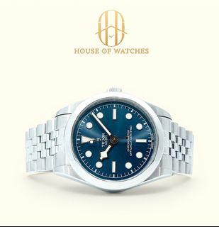 (Category: ) located in . Submitted by houseofwatches.sg (Listing ID 1444883772, Image 1). Description: .