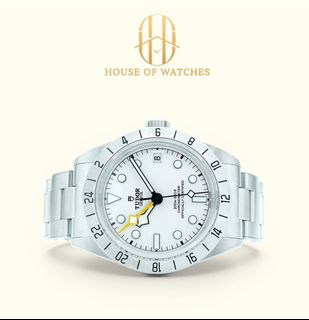 (Category: ) located in . Submitted by houseofwatches.sg (Listing ID 1444885766, Image 1). Description: .