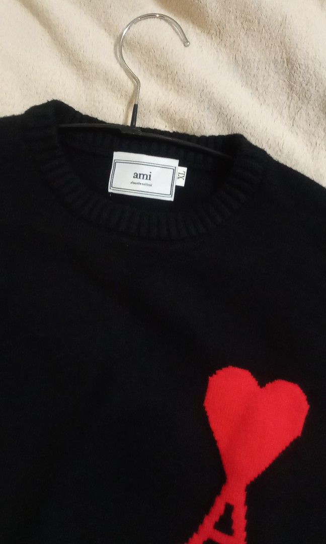 Ami Knitted Pullover (Category: Coats, Jackets and Outerwear) located in Dasmarinas. Submitted by solstice.style (Listing ID 1444863748, Image 2). Description: Ami Knitted Long sleeve Pullover Pre owned Twice ko pa lng nasusuot SIZE : Large to XL 1450 plus sf.
