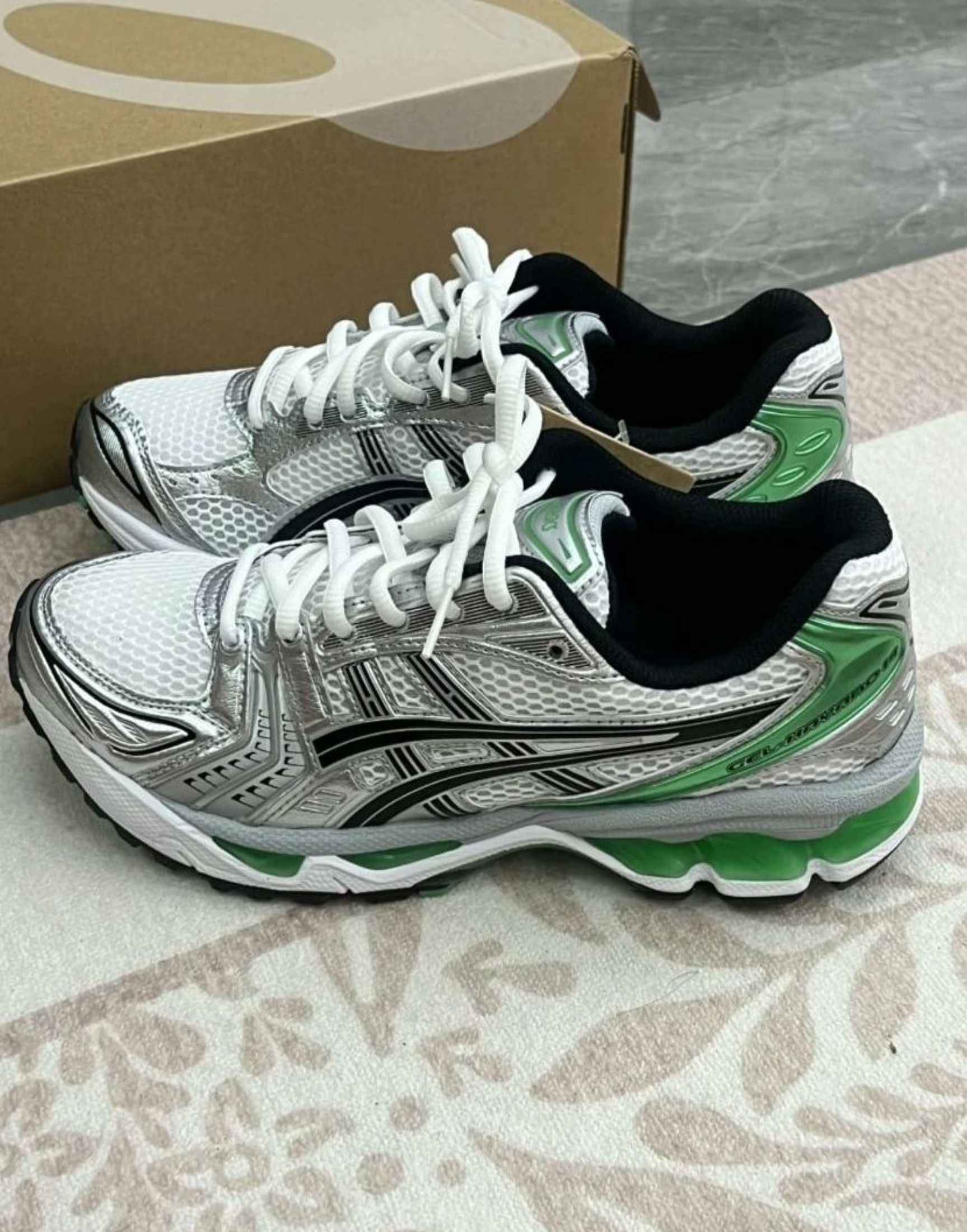 Asics Gel-Kayano 14 Running Shoes Silver Black Green (Category: Sneakers) located in Singapore. Submitted by redwoodwolfhe (Listing ID 1444865137, Image 2). Description: Welcome! 🎉 Asics — Asics Gel-Kayano 14 Running Shoes Silver Black Green Brand new, great quality! 🚚 Simple process: Order → 3-day photo confirm → Free shipping → Cash on delivery J&T or Ninja Van, your choice! Interested? Chat me 💬.