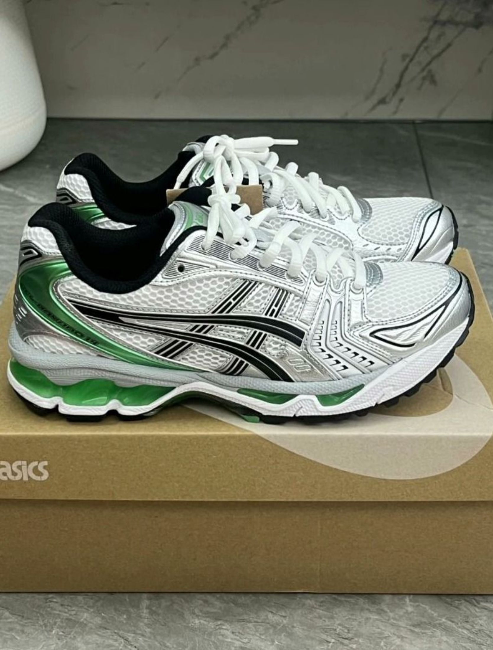 Asics Gel-Kayano 14 Running Shoes Silver Black Green (Category: Sneakers) located in Singapore. Submitted by redwoodwolfhe (Listing ID 1444865137, Image 3). Description: Welcome! 🎉 Asics — Asics Gel-Kayano 14 Running Shoes Silver Black Green Brand new, great quality! 🚚 Simple process: Order → 3-day photo confirm → Free shipping → Cash on delivery J&T or Ninja Van, your choice! Interested? Chat me 💬.