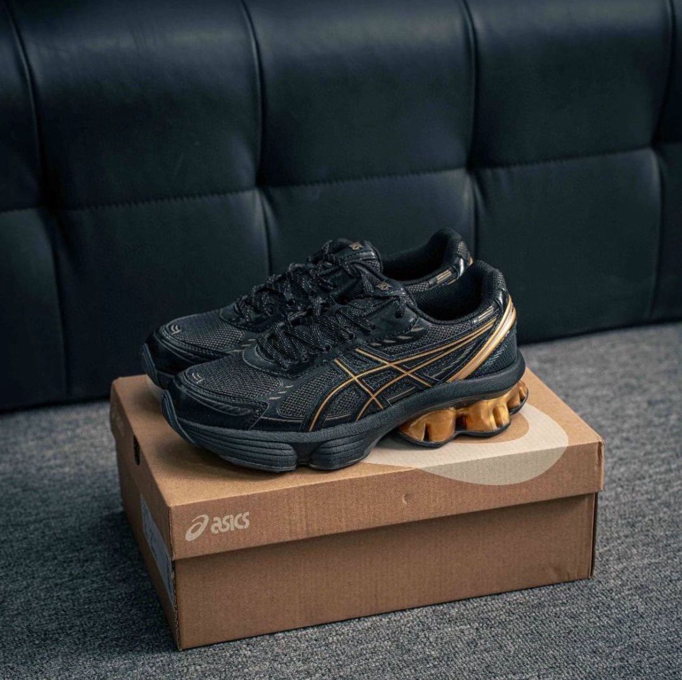 Asics GEL-KINETIC FLUENT (Category: Sneakers) located in Singapore. Submitted by leraremoon (Listing ID 1444859165, Image 2). Description: 🙋 FAQ 1️⃣ What sizes for Asics Asics GEL-KINETIC FLUENT? → Chat me 2️⃣ Shipping? → Free via J&T/Ninja Van 3️⃣ Payment? → Cash on delivery 4️⃣ How to confirm? → Photos in ~3 days Any other questions? 💬.