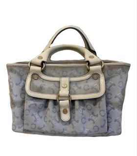 (Category: ) located in . Submitted by jtia_designer_luxury_fashion (Listing ID 1444923013, Image 1). Description: .