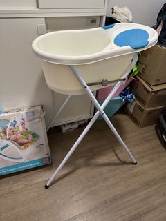 (Category: ) located in . Submitted by nina91 (Listing ID 1444948882, Image 1). Description: .