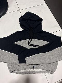 (Category: ) located in . Submitted by jtinycloset (Listing ID 1444984603, Image 1). Description: .