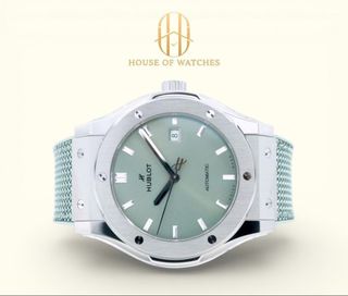(Category: ) located in . Submitted by houseofwatches.sg (Listing ID 1444931649, Image 1). Description: .