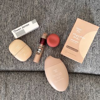 (Category: ) located in . Submitted by from99abovecloset (Listing ID 1444861141, Image 1). Description: .