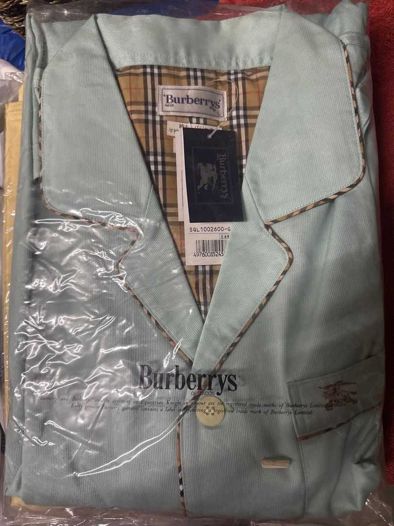 (LP)- Burberrys men’s pajama set (Category: Sleep and Loungewear) located in Antipolo. Submitted by queens.collections (Listing ID 1444976692, Image 1). Description: “Last price already” With sign of stock Skukl317265c.