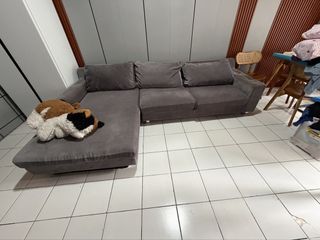 (Kategori: ) berada di . Dikirim oleh lemari_nenek (ID iklan 1444963373, Gambar 1). Deskripsi: .
