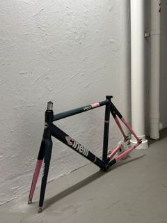 (Category: ) located in . Submitted by buikiabikes (Listing ID 1445030604, Image 1). Description: .