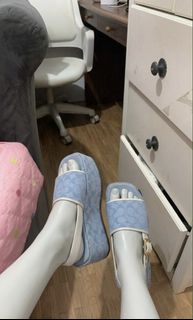 (Category: ) located in . Submitted by bliselda (Listing ID 1415390656, Image 1). Description: .