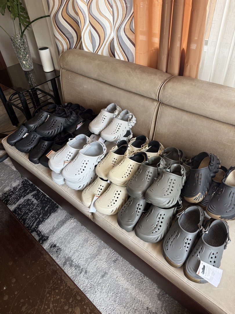 Crocs Echo Clog (Category: Slippers & Slides) located in Caloocan City. Submitted by gotemsneaksph (Listing ID 1444910705, Image 2). Description: Brand new Legit With eco bag Normal - 2400 Gum ro - 2700 Black 7 9 10 Atmos 8 9(3) 10 Dusty 8(2) 9(3) Gum Black 7 8(2) 9 Gum Grey 7 8 9 Gum Green 8.