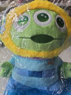 (Category: ) located in . Submitted by pigletypink (Listing ID 1444882446, Image 1). Description: .