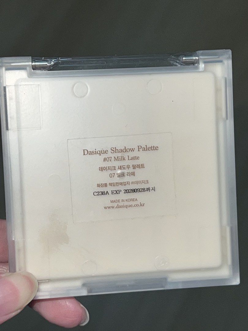 Dasique Eyeshadow Palette #07 Milk Latte (Category: Makeup) located in Manila. Submitted by user100518 (Listing ID 1444967166, Image 2). Description: .