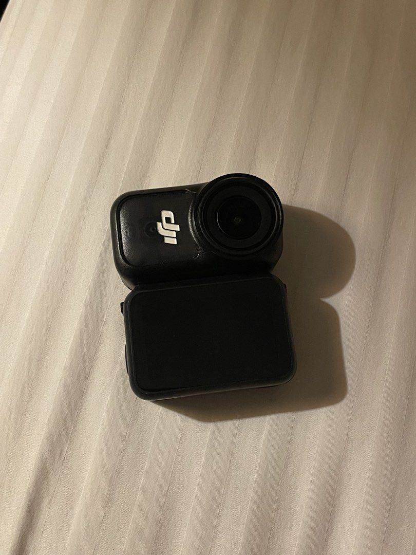 dji nano 64gb (Category: Cameras) located in Quezon City. Submitted by whatsindscloset (Listing ID 1444976287, Image 1). Description: complete set got it last year december .