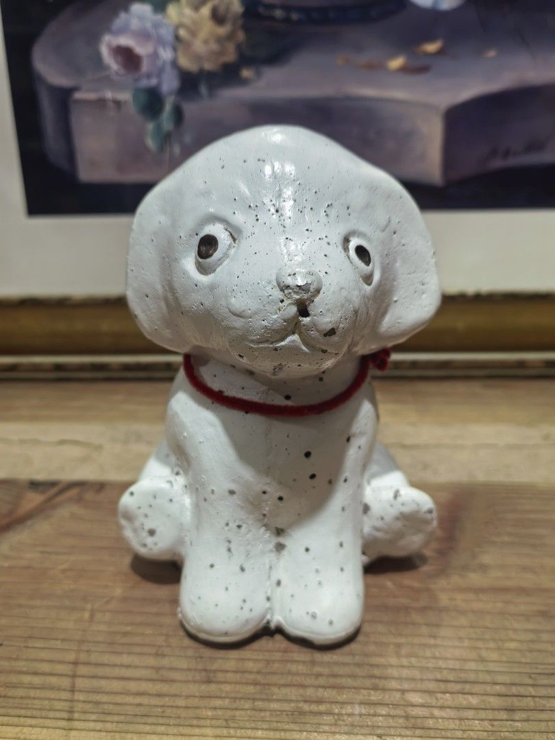 Dog Statue (Category: Figurines & Statues) located in Cebu City. Submitted by dudes_villanueva (Listing ID 1444867404, Image 1). Description: Dog Statue Material : Possible Cement. 📌 Heavy Figurine 📌 See all pics for details..