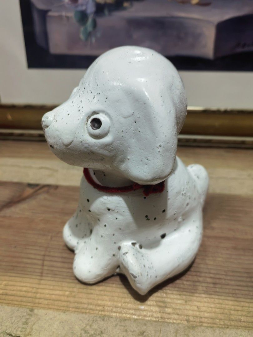 Dog Statue (Category: Figurines & Statues) located in Cebu City. Submitted by dudes_villanueva (Listing ID 1444867404, Image 3). Description: Dog Statue Material : Possible Cement. 📌 Heavy Figurine 📌 See all pics for details..