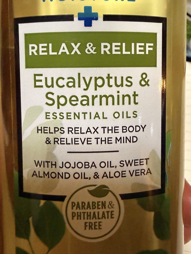 Dr Teal’s Bath & Body Oil - Eucalyptus & Spearment (Category: Body Care) located in Malolos. Submitted by nomadshack (Listing ID 1444858084, Image 2). Description: Dr Teal’s Moisturizing Bath & Body Oil – Eucalyptus & Spearmint (260ml) ✨ Moisturizes and softens dry skin ✨ Enriched with eucalyptus and spearmint essential oils ✨ Leaves skin feeling smooth and hydrated ✨ Can be used after a shower or added to a warm bath ✨ Refreshing scent helps cre