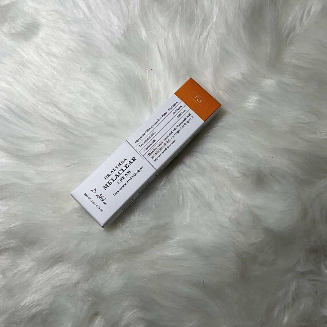dr.althea Melaclear Cream 20g (Category: Face Care) located in Manila. Submitted by randomlyyoursph (Listing ID 1445005517, Image 1). Description: Reason for sale: Decluttering (in other word, madami na po me gamit, ayaw ko ma expired sila dahil tinatambak ko lang sila, gets?) THIS IS ORIGINAL, ORIGINAL TALAGA AS IN! SF NOT INCLUDED EXP: 2029 Info: Melaclear Cream is a daily melanin care cream formulated to support balanced skin tone and provide 