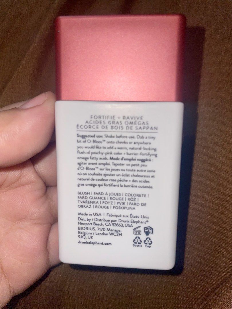Drunk Elephant Rosi Blush Drops ORIGINAL (Category: Makeup) located in Rizal. Submitted by massivedecluttering (Listing ID 1444976072, Image 2). Description: used twice lang.
